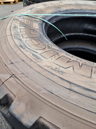 4x Vrachtwagenband, Michelin, XZL