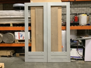 2x Buitendeuren 88 x 231,5, grijs