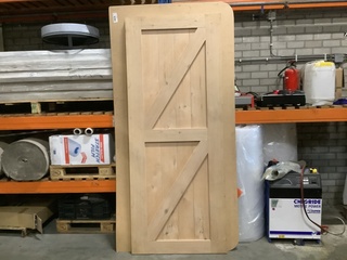 Buitendeur 93,5 x 231,5, licht bruin