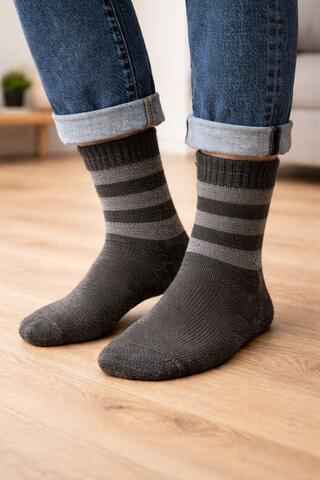 Ca. 240x Sokken – paar Lamb’s Wool, Maat 43-46