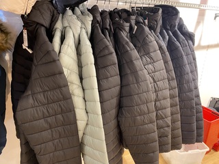 Ca. 127x T-shirts, jassen en zwembroeken, Jack & Jones, Superdry, Puma