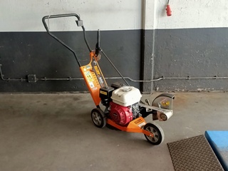 Kantjesmaaier, Eliet, KS300 Pro HD Heavy Duty