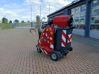 Afval- en straatzuiger, Glutton, 2411 Electric, 2017