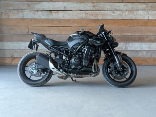 Motor, Kawasaki, Z900, 2025