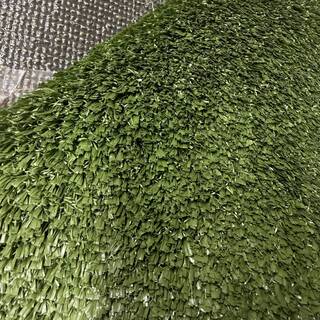 Ca. 24m2 Kunstgras, 20 mm hoog, groen
