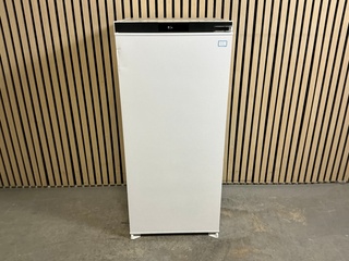 Inbouw koelkast  ETNA, KKS7122T.