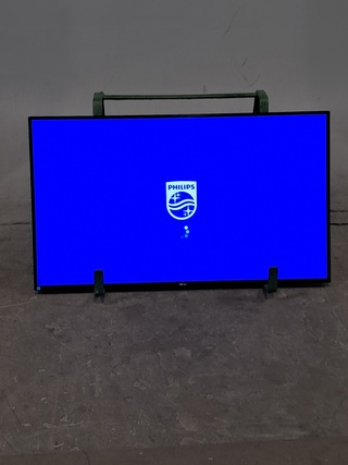 Partij televisies, Philips, 49BDL4050D