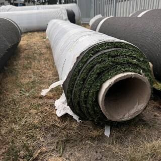 Ca. 5m2 Kunstgras, 30 mm hoog, groen