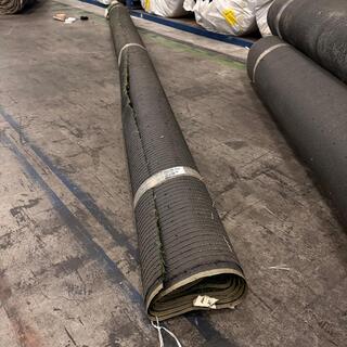 Ca. 11,6m2 Kunstgras, 50 mm hoog, groen, wit
