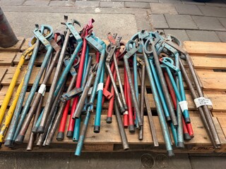 Partij pijpbuigtangen/handpijpbuigers diverse maten ca. 25x
