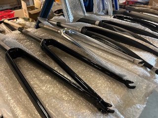 Ca. 11x Fiets voorvorken voor o.a. racefiets, W.o. CGC