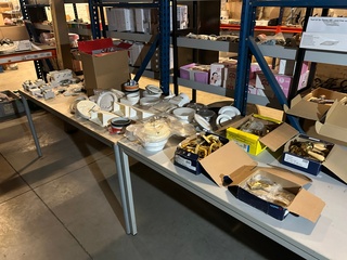 Partij w.o. installatiemateriaal, deurklinken, W.o. E.T.N., Siemens