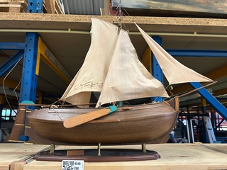 Gedetailleerd houten scheepsmodel lengte 90 cm
