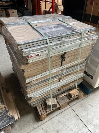 Ca. 44x Stellingkast draagkracht per legplank 175 kg, TKT