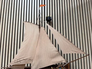 Gedetailleerd houten scheepsmodel Enkhuizer Bol 1902 lengte 90 cm
