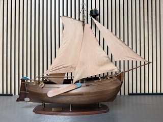 Gedetailleerd houten scheepsmodel Enkhuizer Bol 1902 lengte 90 cm