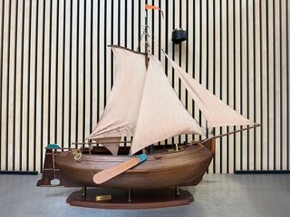 Gedetailleerd houten scheepsmodel Enkhuizer Bol 1902 lengte 90 cm