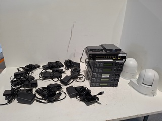 Partij Diverse professionele AV apparatuur, Sony, Extron, TP Link, Cis