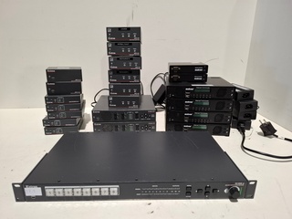 Partij Diverse professionele AV apparatuur, Extron, Matrox