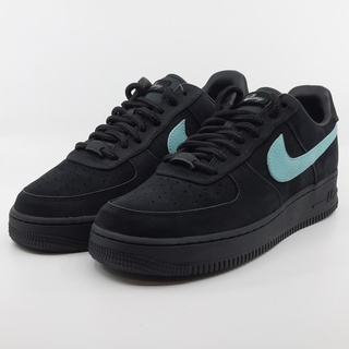 Paar sneakers, maat 44, Nike X Tiffany & Co, DZ1382-001