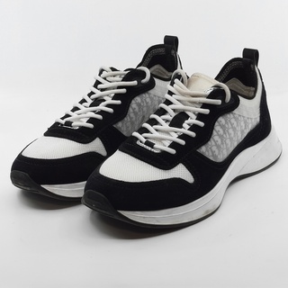 Paar sneakers, maat 42, Dior