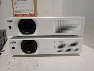 Partij Diverse professionele AV apparatuur, Extron, Sanyo