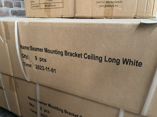 Ca. 72x Beamer mounting bracket ceiling long