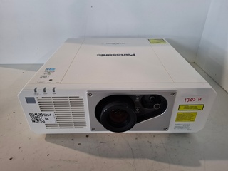 Projector, Panasonic, PT-RZ570, wit