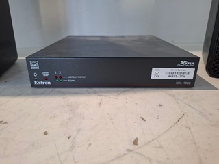 Tweekanaals audio-eindversterkers, Extron, XPA 1002, met 2x opbouwluid