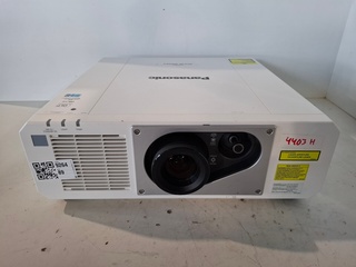 Projector, Panasonic, PT-RZ570, wit