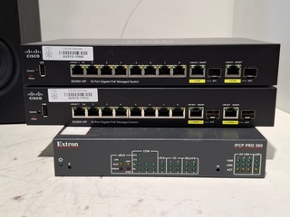 Partij Diverse professionele AV apparatuur, Extron, Cisco, Edifier