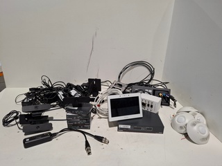 Partij Diverse professionele AV apparatuur, Extron, Audinate, Logitech