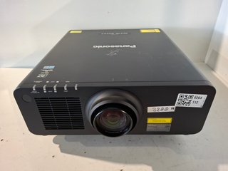 Projector, Panasonic, PT-RZ670 + ET DLE150 Lens, zwart