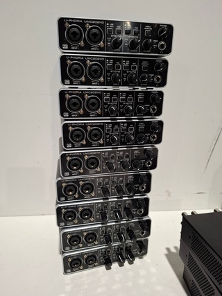 Partij Diverse professionele AV apparatuur, Extron, Shure, Behringer,