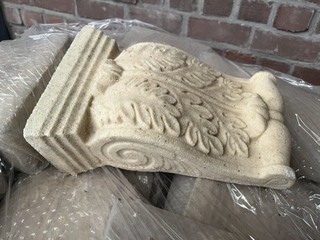 Ca. 80x Polystone wandconsole
