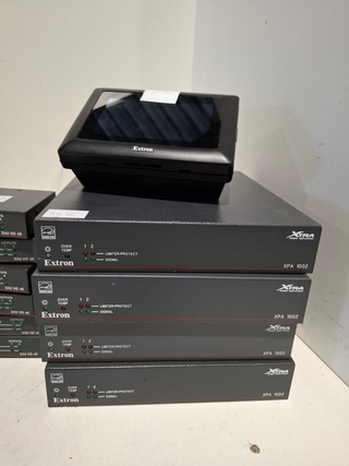 Partij Diverse professionele AV apparatuur, Symetrix, Extron, Biamp
