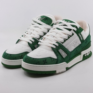 Paar sneakers, maat 7,5, Louis Vuitton, VL1201