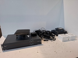 Partij Diverse professionele AV apparatuur, Extron, Blackmagic, RDL, A