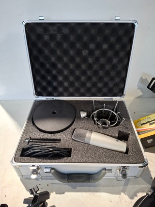Partij Diverse professionele AV apparatuur, Devine, Samson, Sevenoak