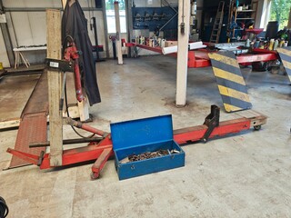 Trekbalk ( richt balk ) met toebehoren, OMCN