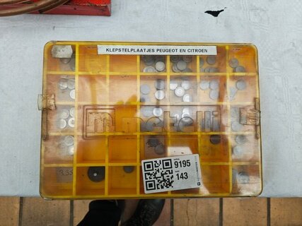 Klepstelplaatjes Peugeot en citroen, DIAM.13.42