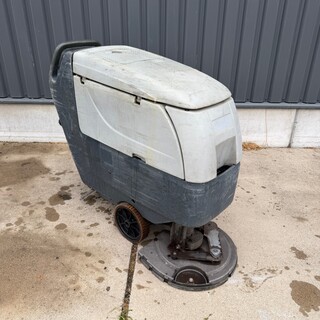 Achterloop schrob- zuigmachine, Nilfisk, BA 551D, grijs
