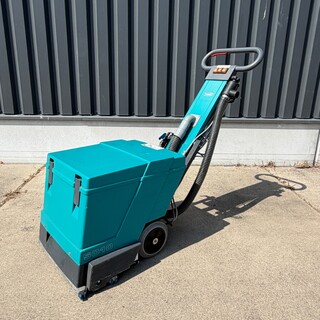 Achterloop schrob- zuigmachine, Tennant, 5010, groen, urenstand 82,3 u