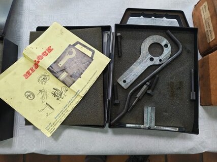 Borgset nokkenas Peugeot en Fiat, Midlock, 2220-PF