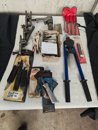 Speciaal gereedschap, tangen