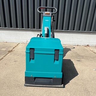 Achterloop schrob- zuigmachine, Tennant, 5010, groen, urenstand 82,3 u
