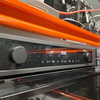 Inbouw oven met magnetronfunctie en hete lucht funtie., Pelgrim, OM360