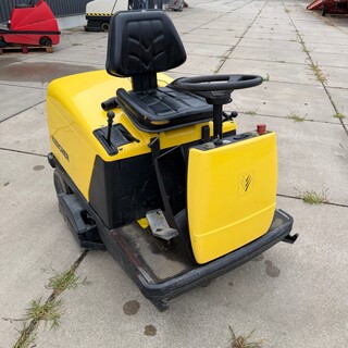 Opzit veeg- zuigmachine, Kärcher, KMR 1200 Bat, geel/zwart