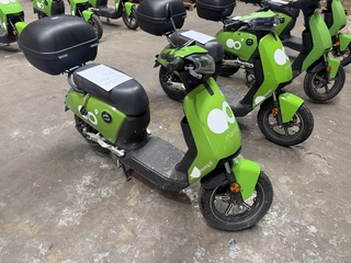 4x Elektrische scooter, Super Soco, CUx