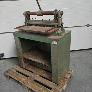 Plaatstaal knipper, Gerver